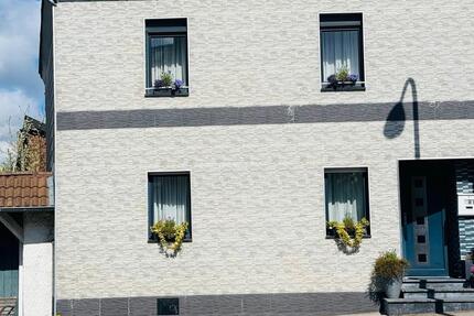 Haus Aachen Eilendorf - 3.5 Zimmer, 156 m&sup2;, 450.000&euro; | Angebot:26051000