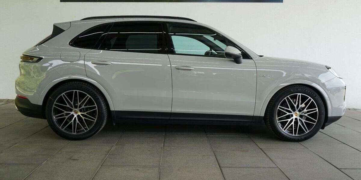 Porsche Cayenne 12.970 km 95.880 &euro; Asslar 35614
