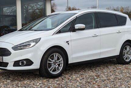 Ford S-Max 62.000 km 22.990 &euro; Tarp 24963