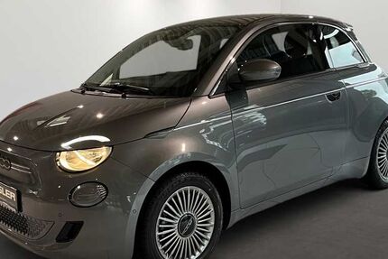 Fiat 500 15.880 km 24.900 € Freising 85356