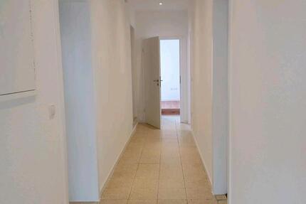 Haus Ennigerloh - 3 Zimmer, 95 m&sup2;, 1.110&euro; | Angebot:25384130