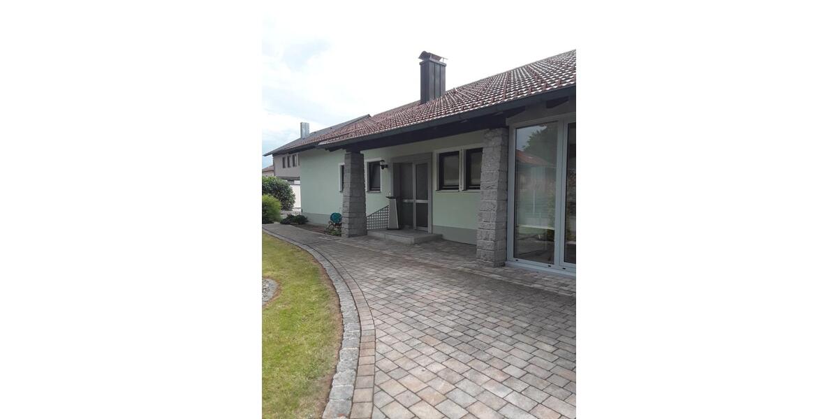 Mehrfamilienhaus, Wohnhaus Böbrach - 14 Zimmer, 210 m&sup2;, 495.000&euro; | Angebot:26902755