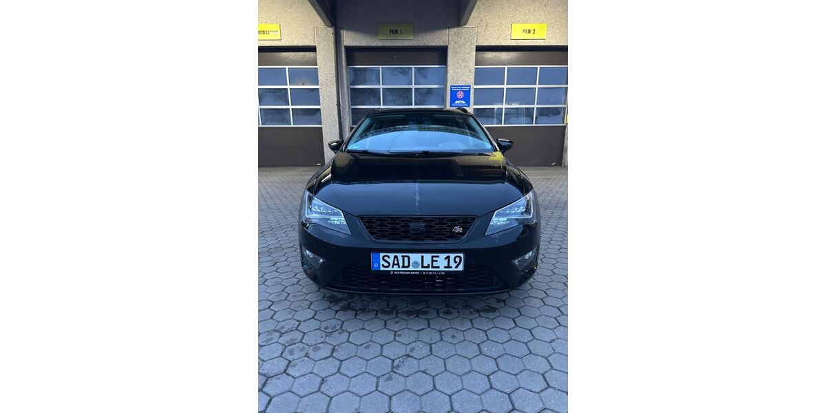 Seat Leon 195.000 km 7.699 &euro; Fensterbach 92269