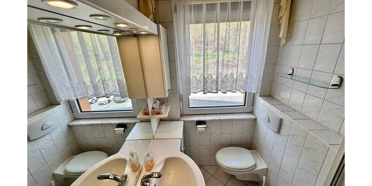 Etagenwohnung Schmalkalden - 3 Zimmer, 67 m&sup2;, 65.000&euro; | Angebot:26273002