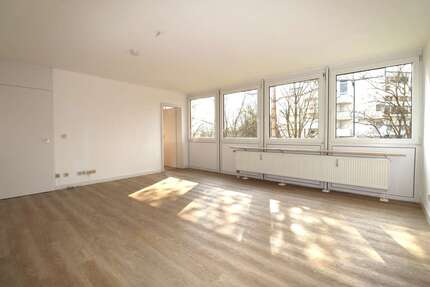 Wohnung Unterschleißheim-Lohhof Lohhof - 2 Zimmer, 55 m&sup2;, 289.000&euro; | Angebot:26188156