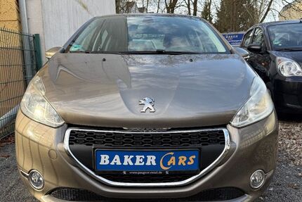 Peugeot 208 62.000 km 4.990 &euro; Berlin 12307