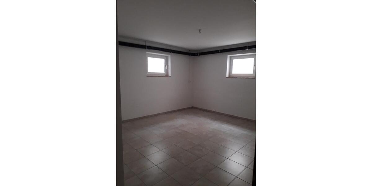 Schöne 5-Zimmer-Wohnung zu vermieten 5 zimmer