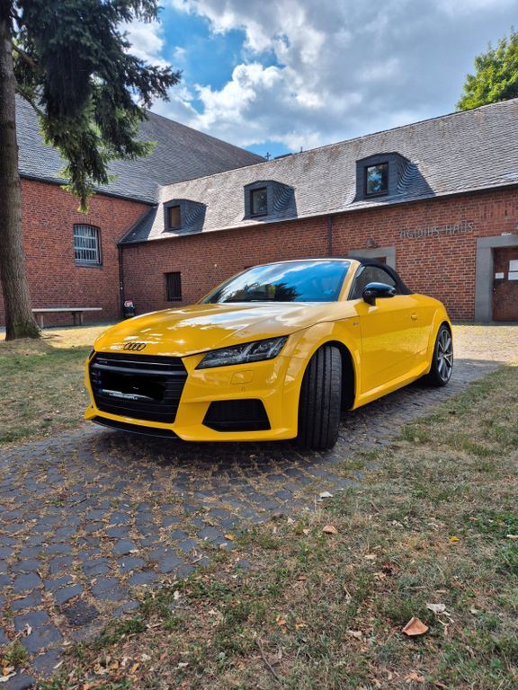 Audi TT 54.200 km 28.500 € Niederkassel 53859