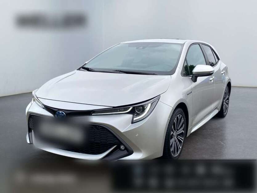 Toyota Corolla 42.000 km 20.790 € Grünwald 82031