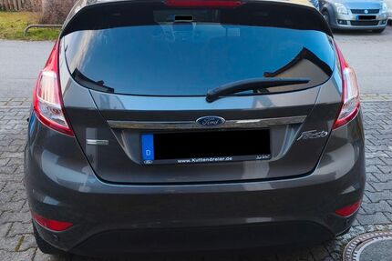 Ford Fiesta 153.000 km 7.500 &euro; München 81739