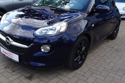 Opel Adam 88.234 km 8.990 &euro; Wittenberge 19322