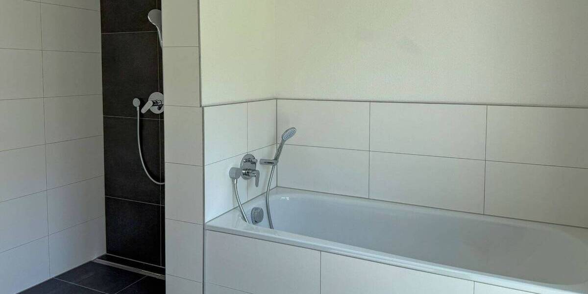 Reihenendhaus Bad Wildbad - 4 Zimmer, 139 m&sup2;, 599.000&euro; | Angebot:26572356