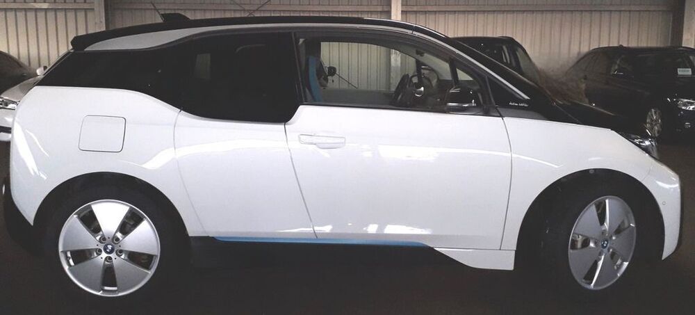 i3