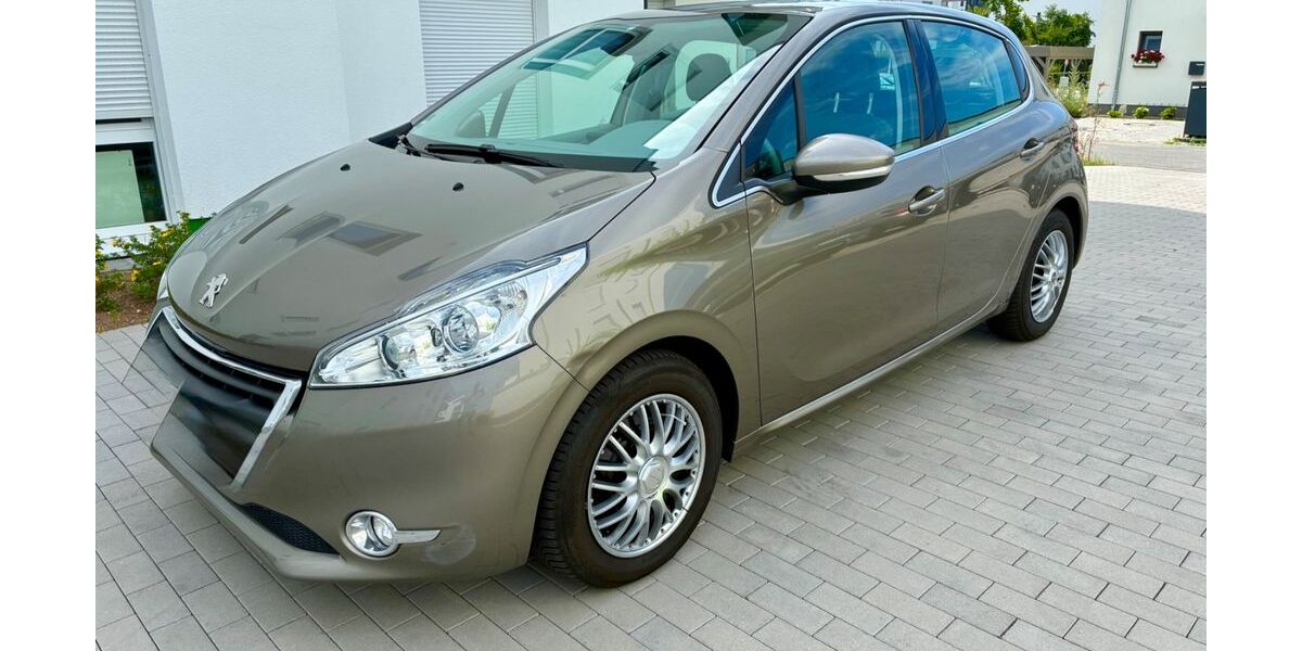 Peugeot 208 89.700 km 5.100 &euro; Langen 63225