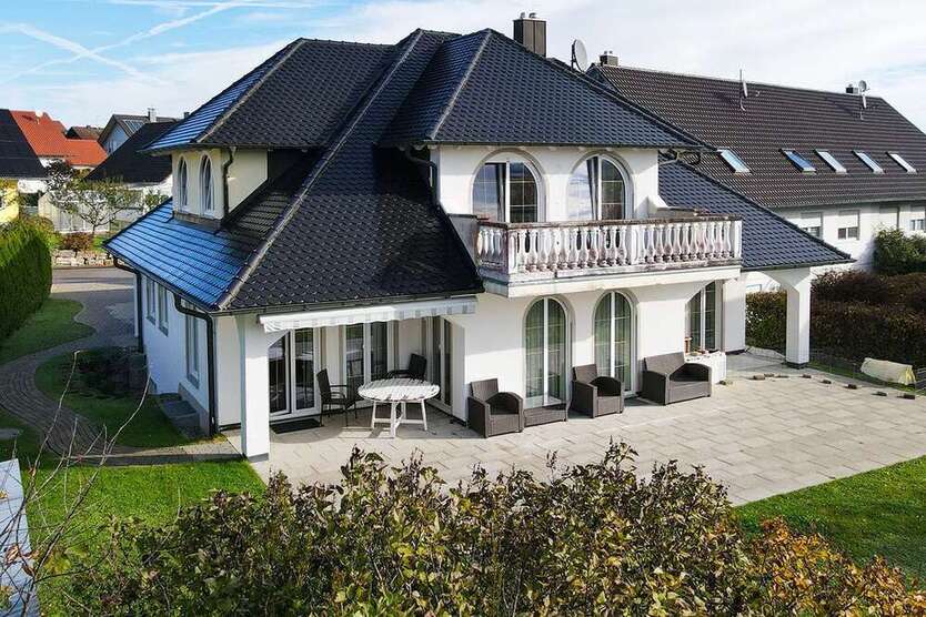 Haus zum Kaufen in Winterlingen-Harthausen 622.000 € 202.67 m²