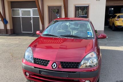 Renault Clio 142.500 km 3.500 € Oelsnitz i.E. 09376