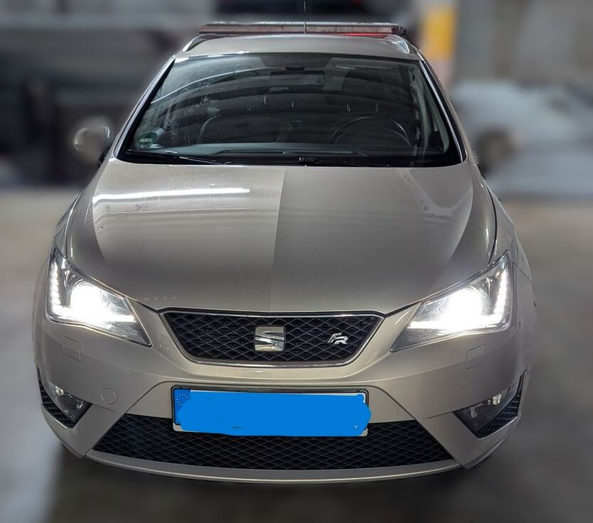 Seat Ibiza 108.000 km 8.900 € München 81476
