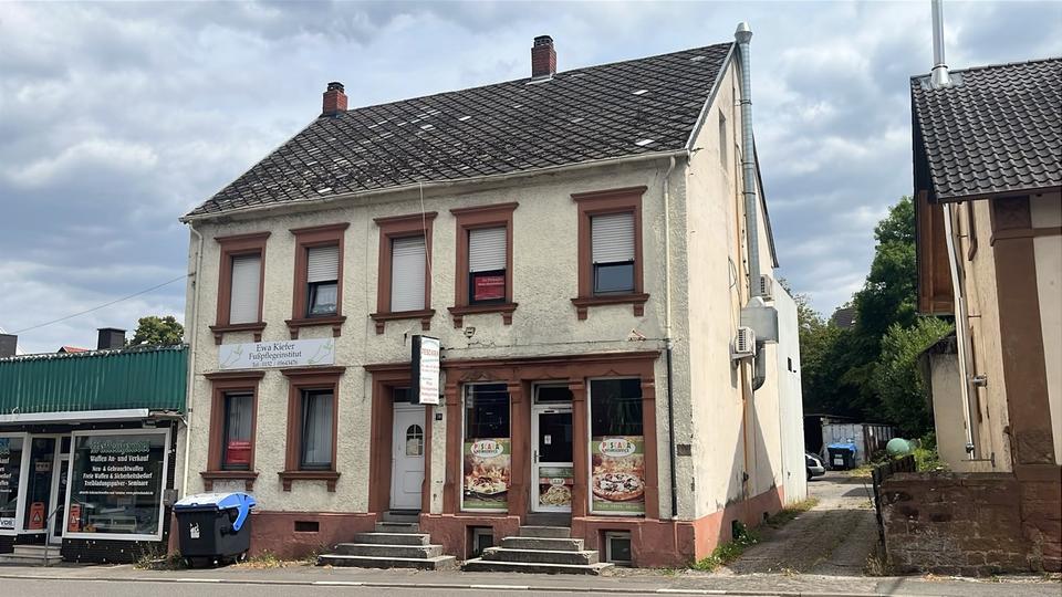 Mehrfamilienhaus, Wohnhaus Homburg - 300.000&euro; | Angebot:27117404