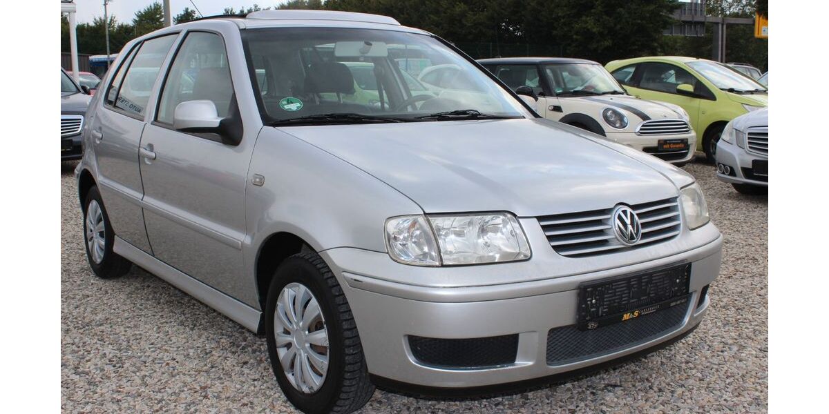 VW Polo 164.000 km 2.300 &euro; Paderborn 33106