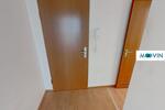 Helle 2-Zimmer-Wohnung mit Balkon und Badewanne