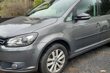 VW Touran 192.000 km 5.299 € Coburg 96450
