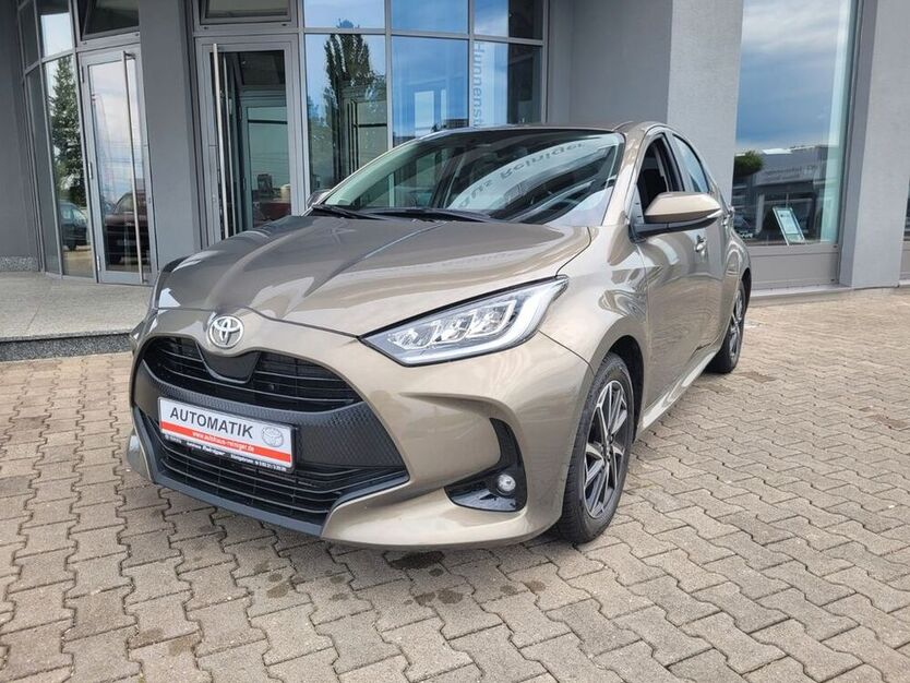Yaris