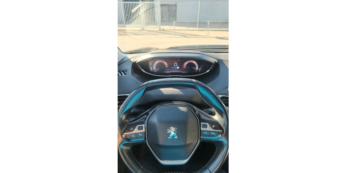 Peugeot 5008 195.000 km 12.800 &euro; Villingen-Schwenningen 78054