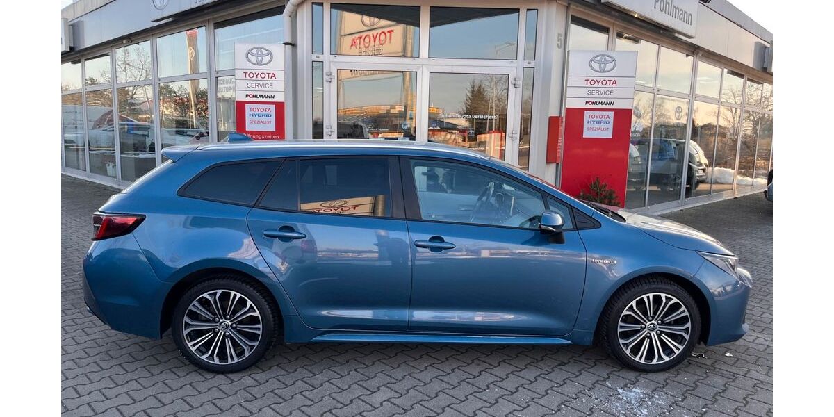 Toyota Corolla 55.000 km 20.930 &euro; Zeithain 01619