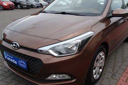 Hyundai i20 94.000 km 8.490 € Hamm 59073