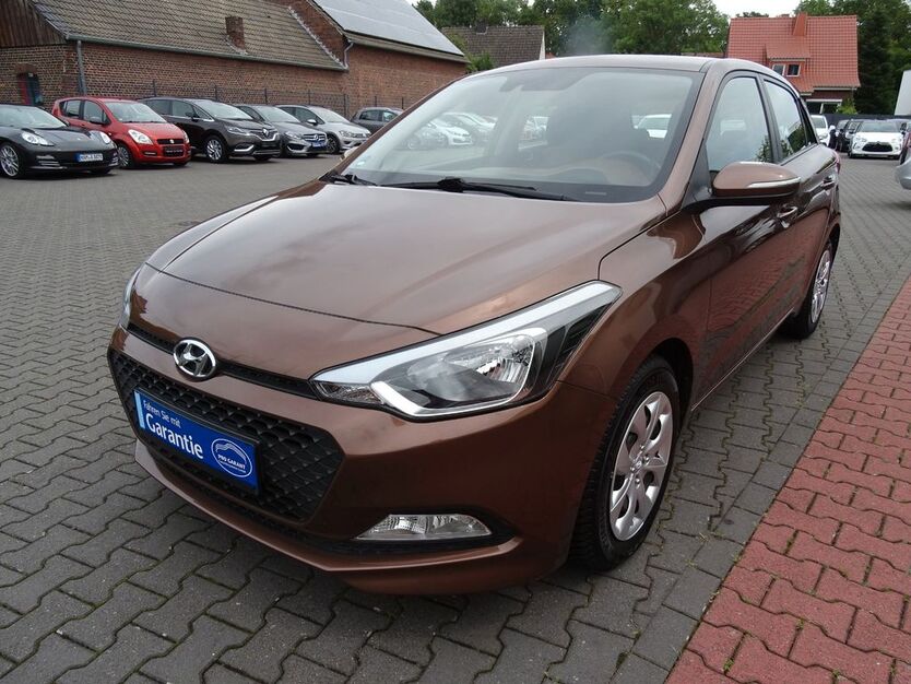 Hyundai i20 94.000 km 8.490 € Hamm 59073