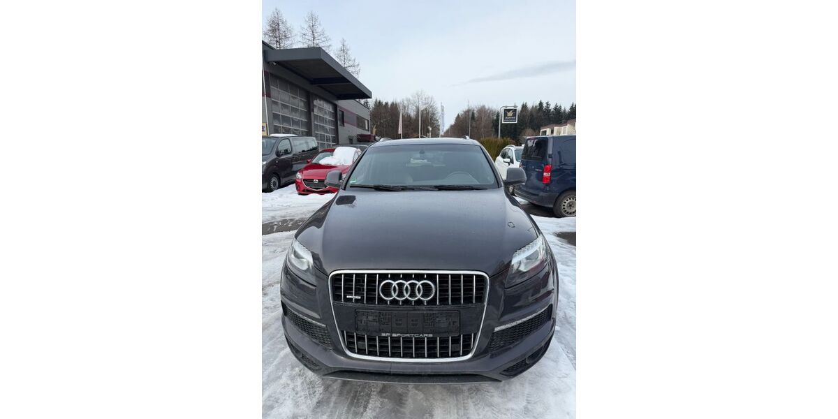 Audi Q7 300.000 km 11.900 &euro; Traunstein 83278