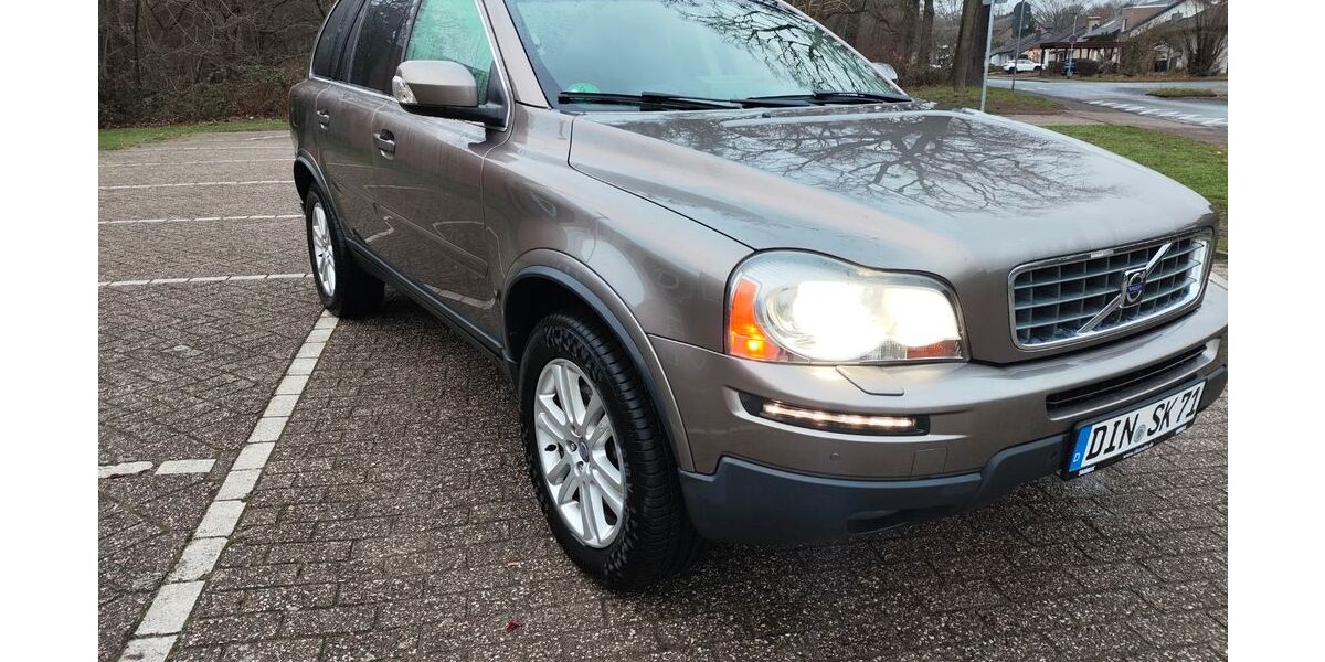 Volvo XC90 235.000 km 8.999 &euro; Voerde 46562