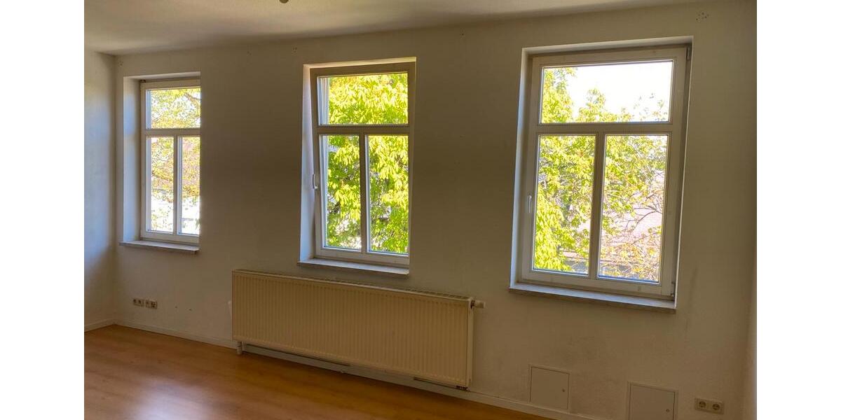 1 Raum Wohnung in 98701 Großbreitenbach 30,4 qm 1 zimmer