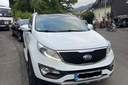 Kia Sportage 105.000 km 13.499 € Betzdorf 57518