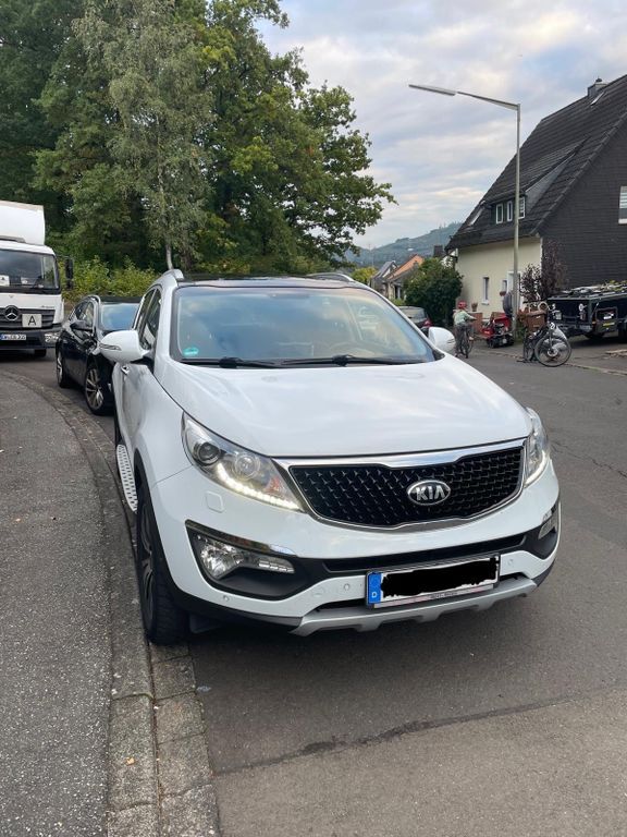 Kia Sportage 105.000 km 13.499 € Betzdorf 57518