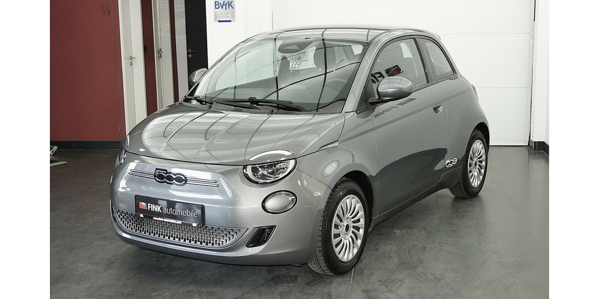 Fiat 500e Action Carplay Android Sitzheizung 38.100 km 12.580 &euro; Lich 35423