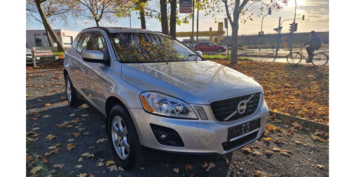 Volvo XC60 180.000 km 7.500 &euro; Köln 51107