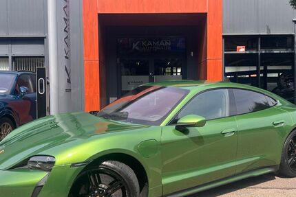 Porsche Taycan 6.200 km 84.500 € Sindelfingen 71065