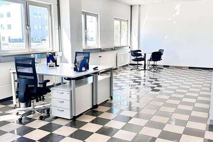 Gewerbeobjekt Friedrichsdorf Burgholzhausen vor der Höhe - 964&euro; | Angebot:26556648
