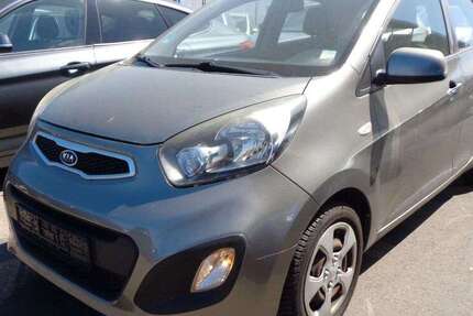 Kia Picanto 129.300 km 3.999 &euro; Bad Kreuznach 55543