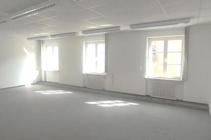 42 m² Team- Mehrpersonenbüro Studio Beratung – Stadtplatz zimmer
