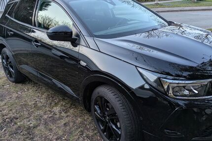 Opel Grandland (X) 9.750 km 19.850 &euro; Dagebüll 25899