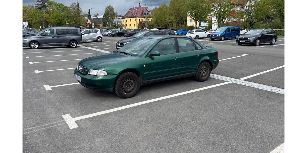 Audi A4 181.000 km 1.200 &euro; Erlangen 91054