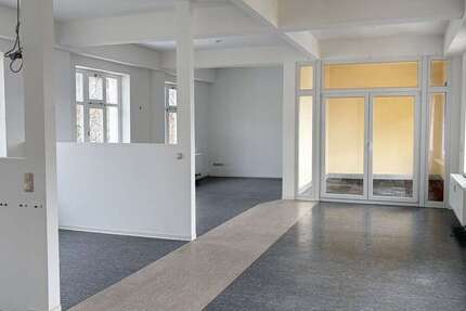 Büro in Annaberg-Buchholz 585,60 € 240 m² zimmer