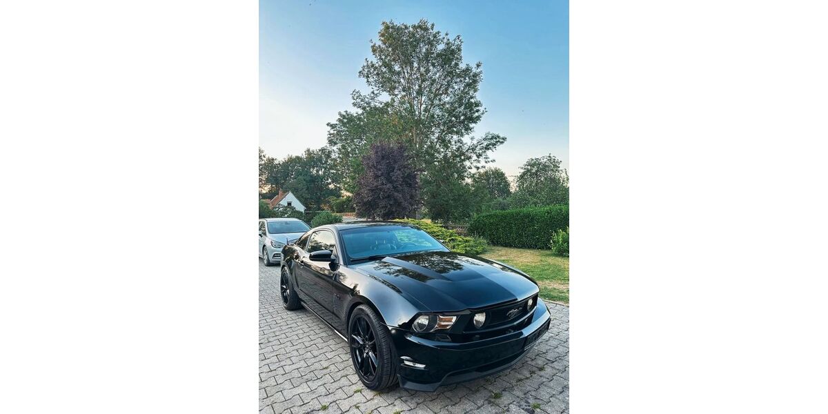 Ford Mustang 118.300 km 22.500 &euro; Eichendorf 94428