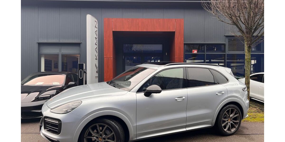 Porsche Cayenne 9.500 km 93.400 &euro; Sindelfingen 71065