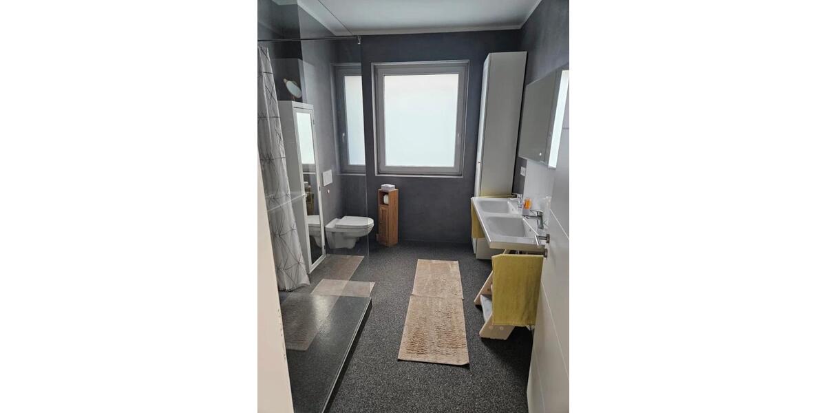 Erdgeschoßwohnung Hückelhoven - 3 Zimmer, 103 m&sup2;, 1.140&euro; | Angebot:25941043