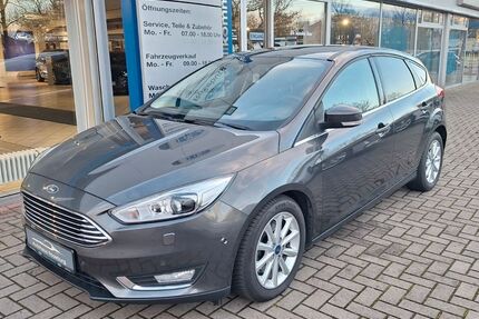 Ford Focus 58.937 km 12.990 &euro; Bernburg 06406