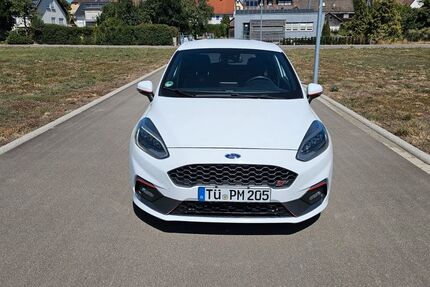 Ford Fiesta 139.000 km 12.490 &euro; Hirrlingen 72145