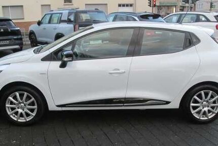 Renault Clio 34.300 km 8.990 &euro; Siegburg (zwischen Köln und Bonn) 53721